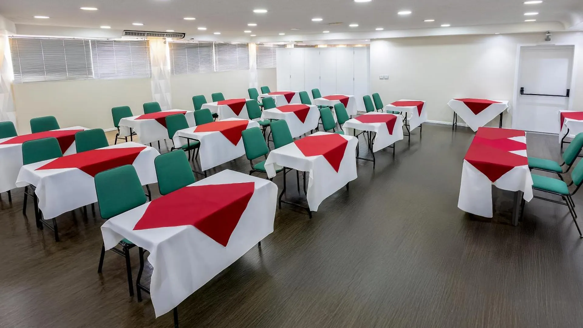 Hotel Euro Suite Sao Paulo By Nacional Inn - A 600 Metros Da Rua 25 De Marco