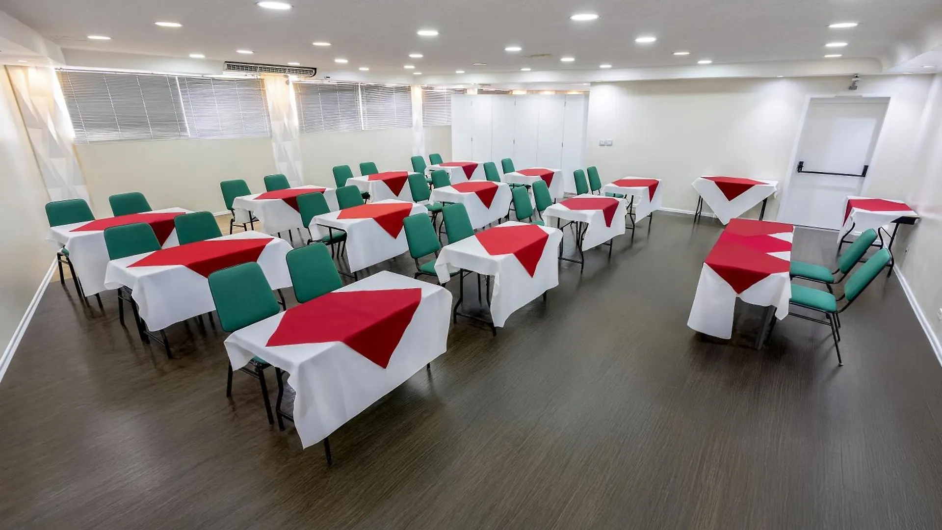 Hotel São Paulo Inn - A 600 METROS DA RUA 25 DE MARÇO 3*,
