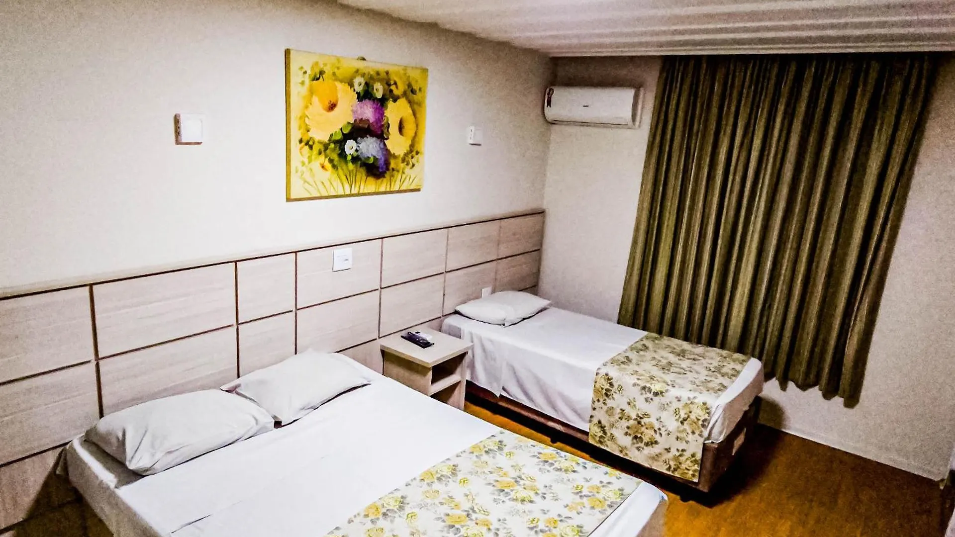 Hotel Euro Suite Sao Paulo By Nacional Inn - A 600 Metros Da Rua 25 De Marco